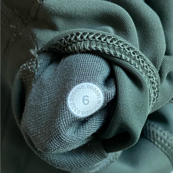 NWT Wunder Train 25” Smoked Spruce Lululemon size 6 - Picture 4 of 4